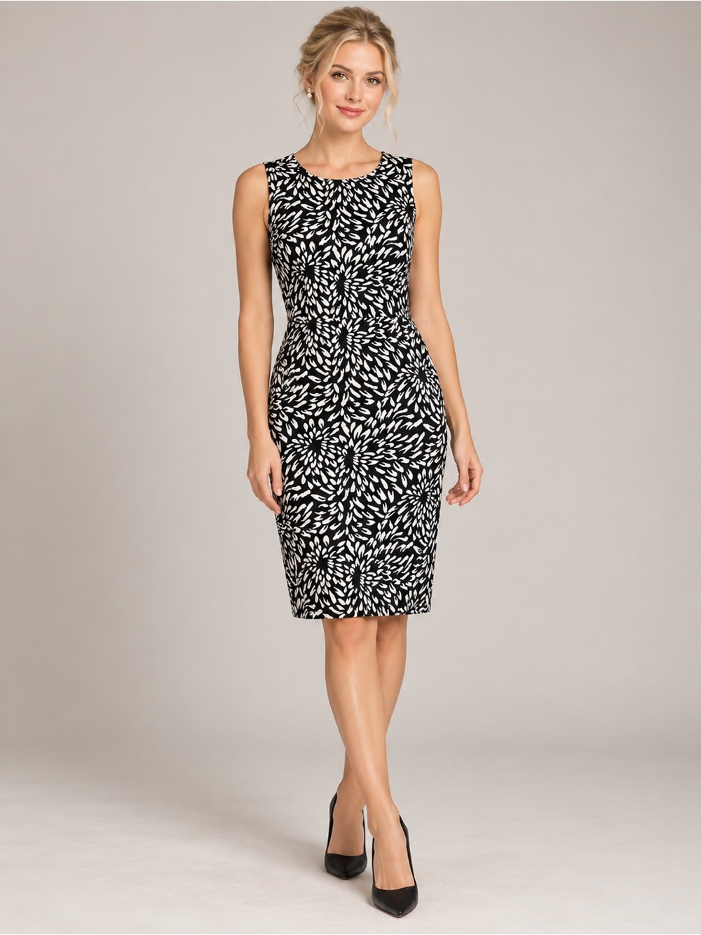 Ann Taylor Black and White Printed Sheath Dress size 4